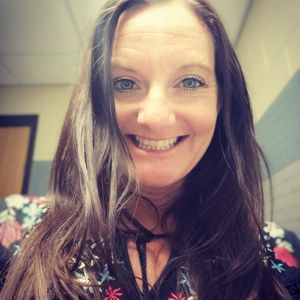 Meet your Posher, Hollie